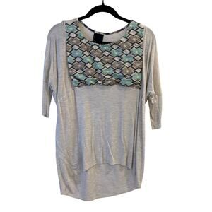 Dolan Anthropologie Small Aqua Gray Embroidered Tee Tunic Hi-Lo 3/4 Sleeves